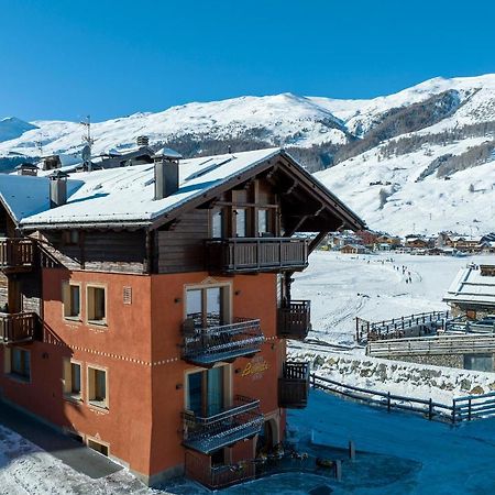 Hotel Bondi Livigno Exterior photo