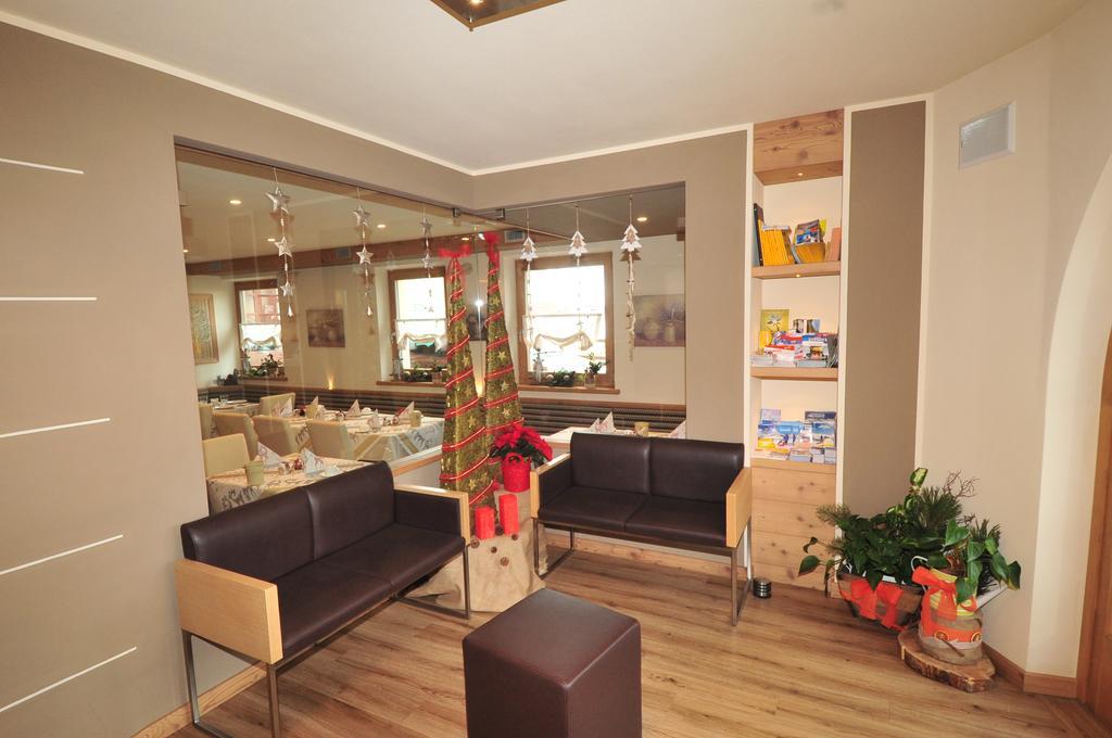 Hotel Bondi Livigno Exterior photo