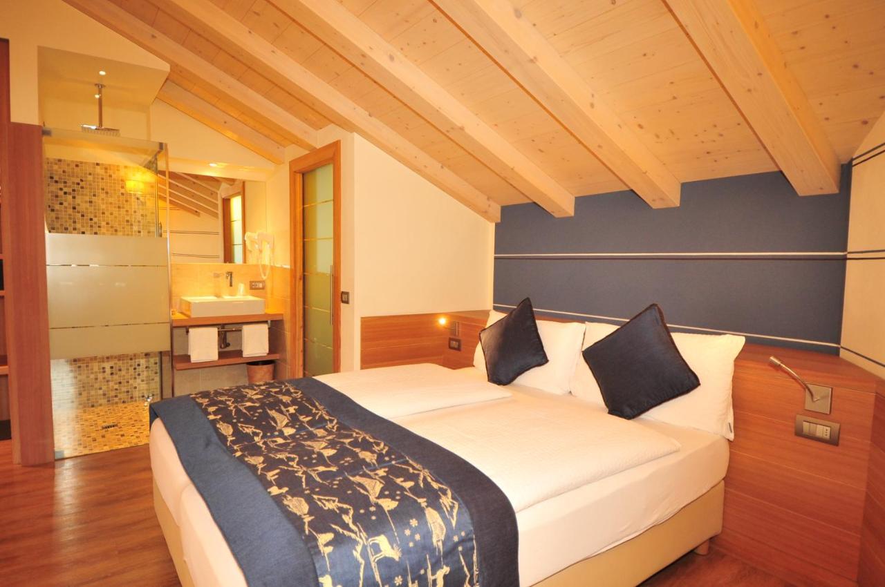 Hotel Bondi Livigno Exterior photo
